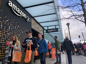 日本経済新聞WEB版 『アマゾン・ゴー』 オープン in 米シアトル