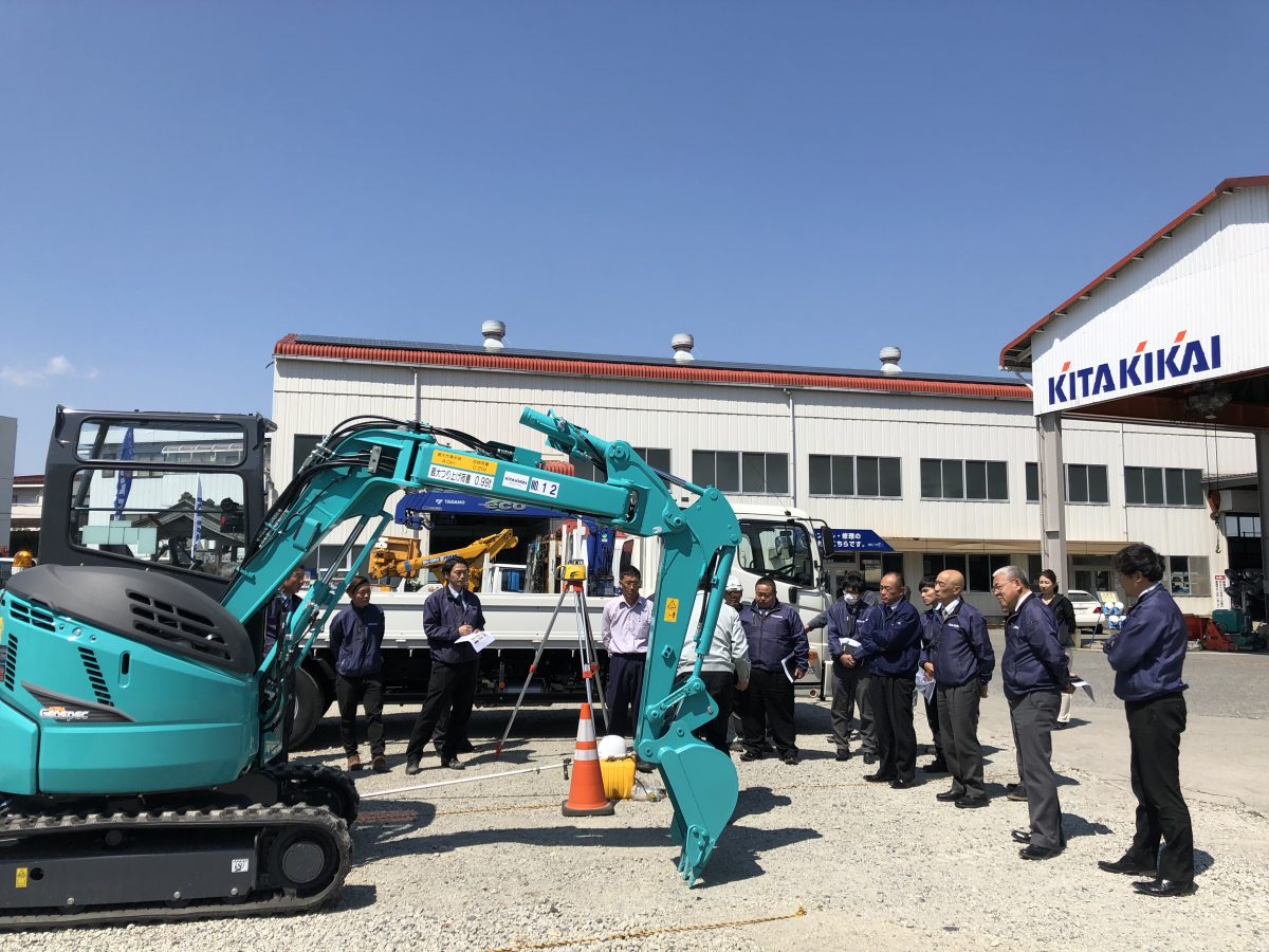 2Dマシンガイダンス【i-Dig】